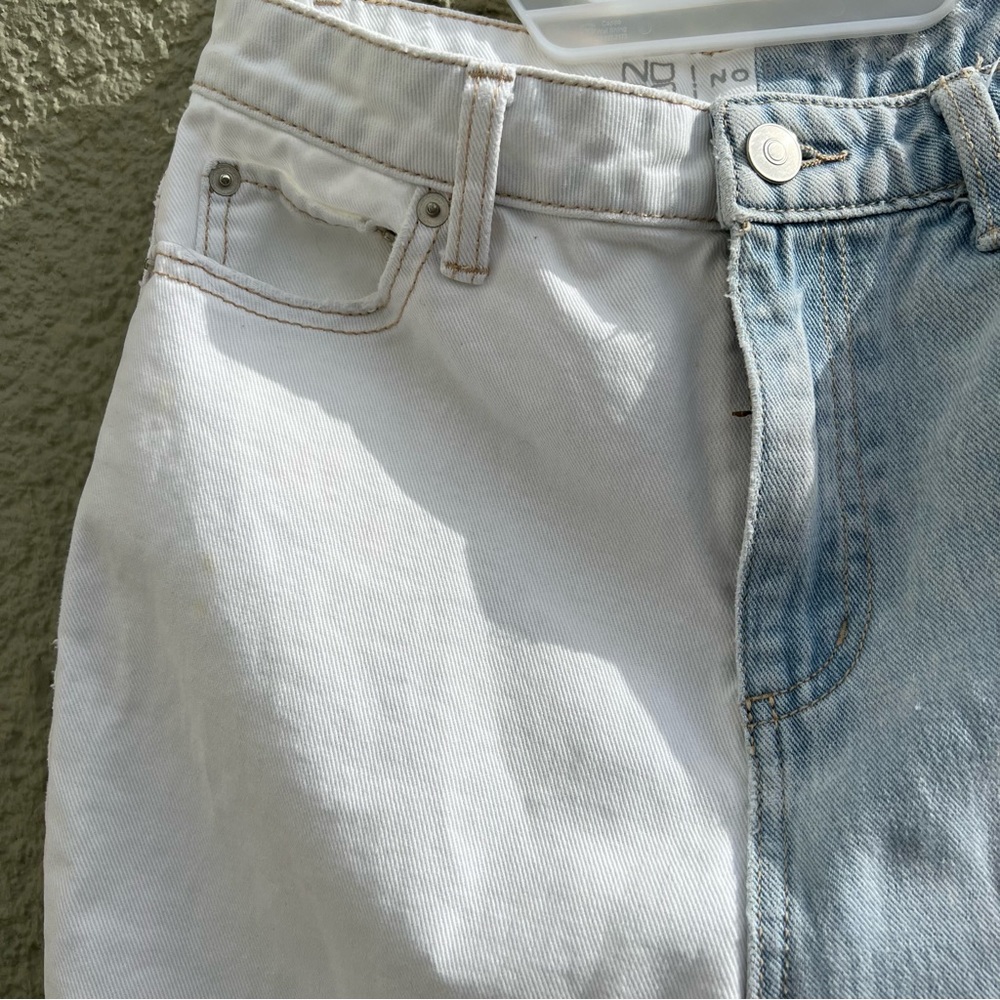 Split jeans - Picture 3 of 5